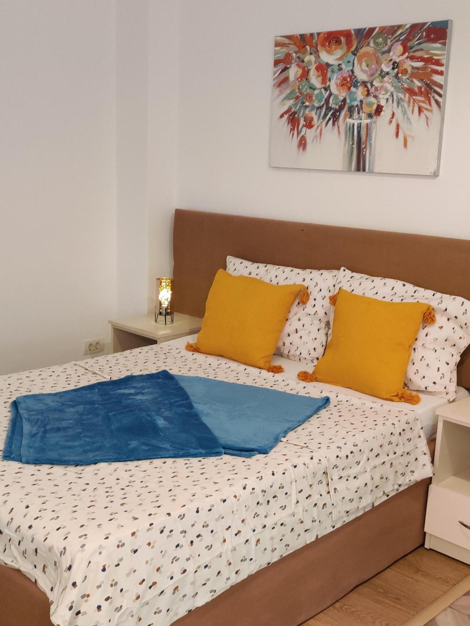 Studio Deluxe Uniri Бухарест Екстер'єр фото