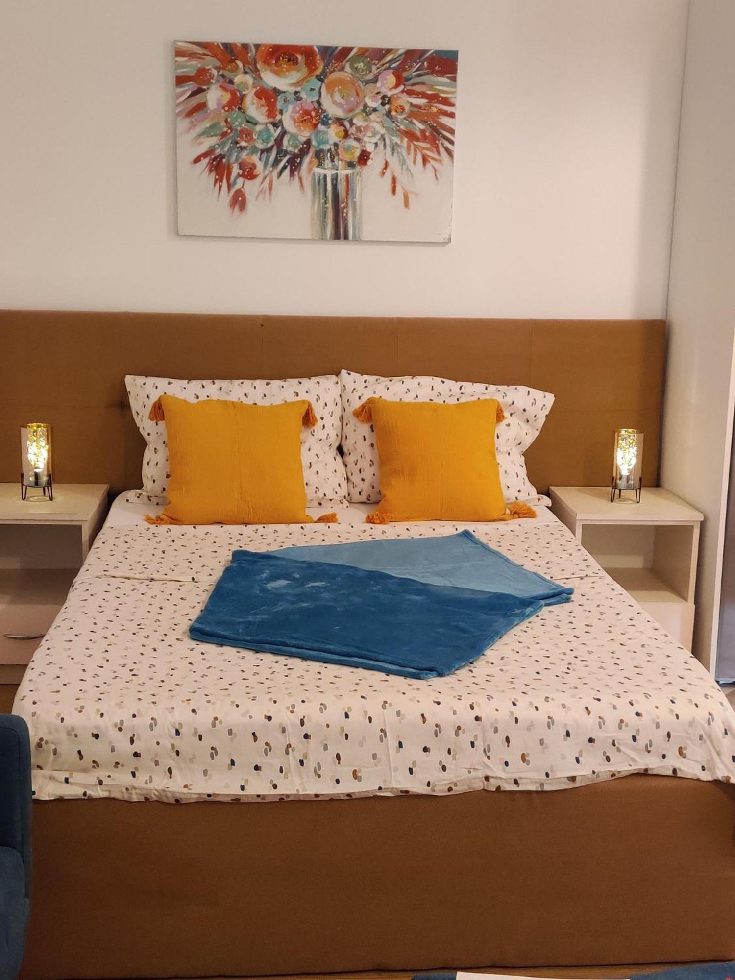 Studio Deluxe Uniri Бухарест Екстер'єр фото