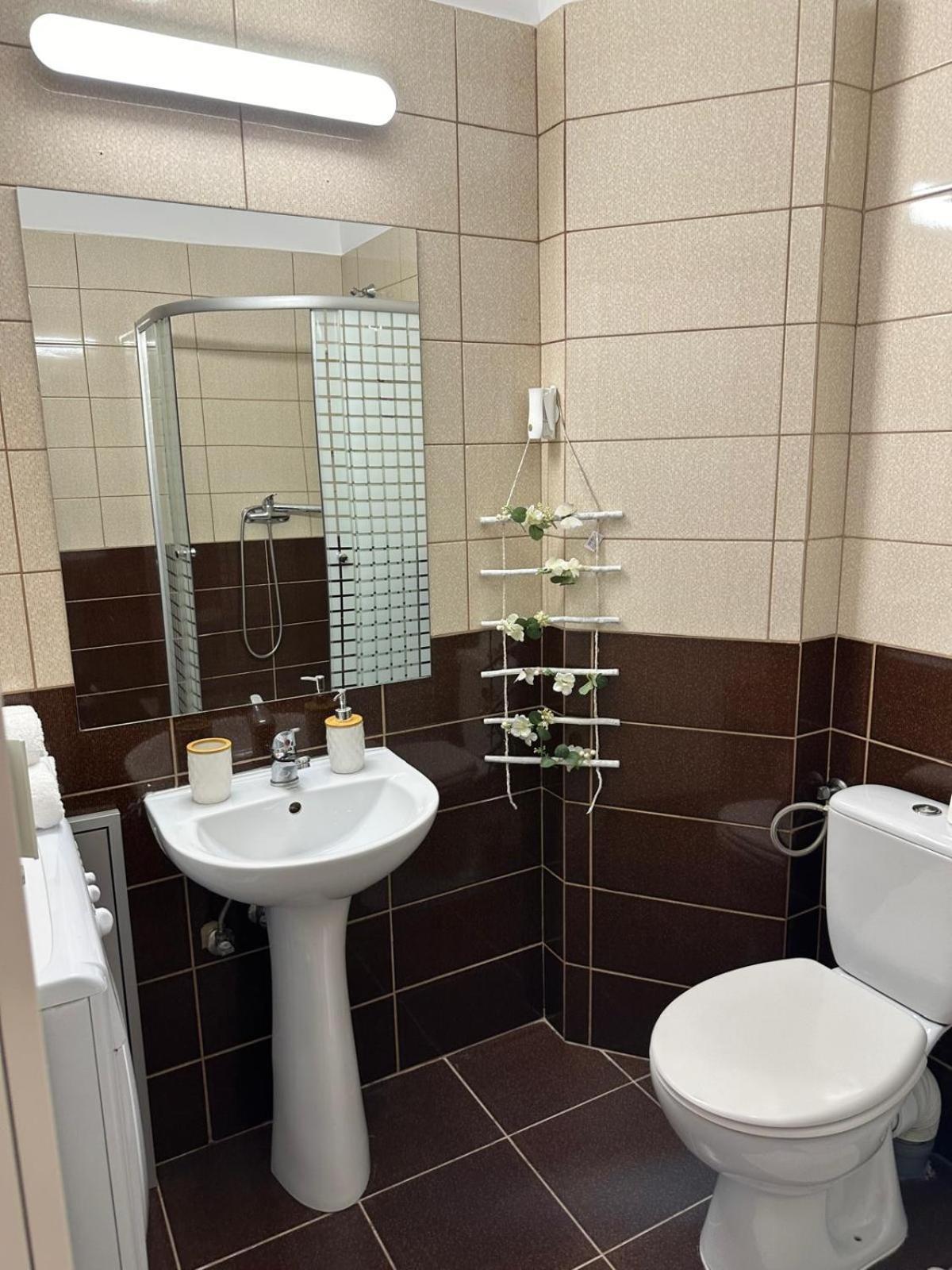 Studio Deluxe Uniri Бухарест Екстер'єр фото