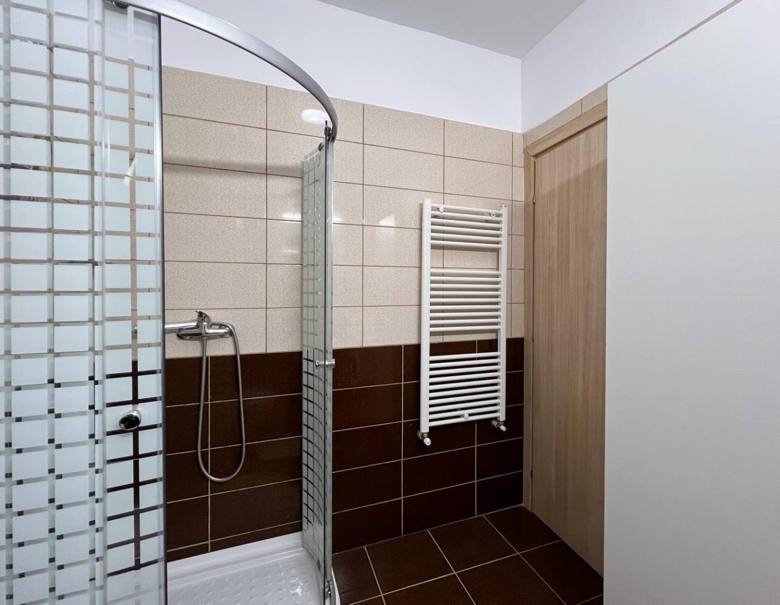 Studio Deluxe Uniri Бухарест Екстер'єр фото